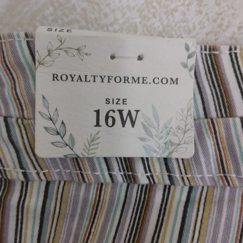 Royalty for me by YMI Women's Striped Roll Cuff Hem Shorts 16W